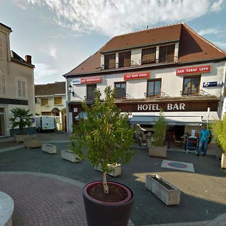 Hotel Au Bon Coin Cloyes-sur-le-Loir Exterior photo