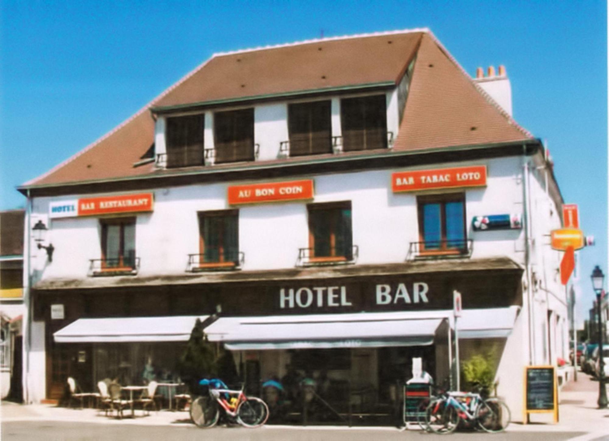 Hotel Au Bon Coin Cloyes-sur-le-Loir Exterior photo